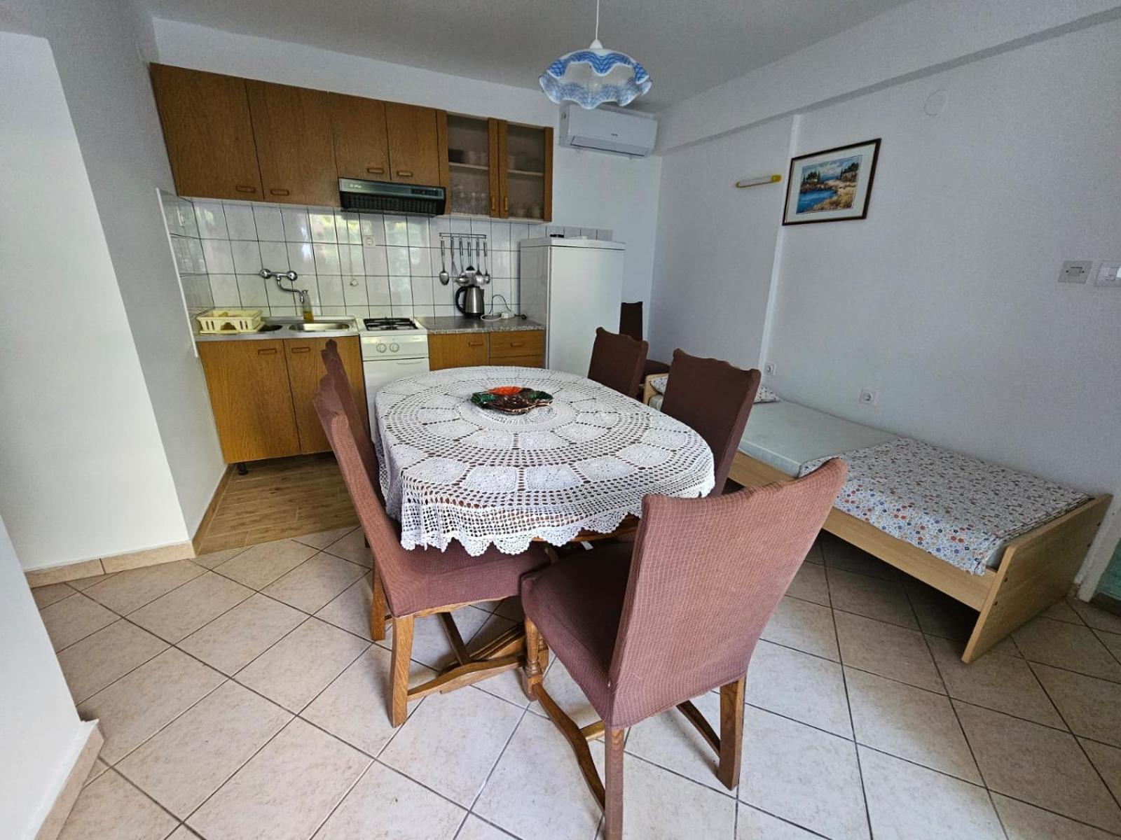 Dolcek Apartment *