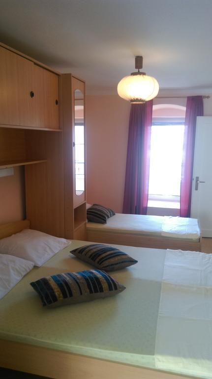 Apartment Dolcek *